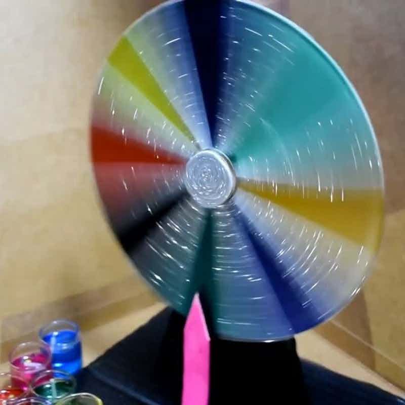 How To Make A Recycled Cardboard Spinning Wheel
